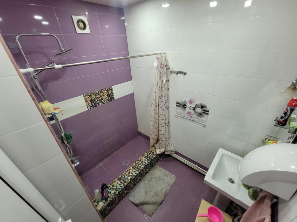 Karson Guest House And Tours Erivan Exterior foto